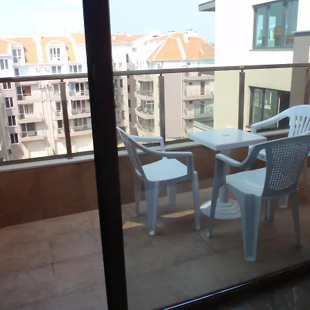 Apartment Cherno More 2 Pomorie